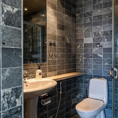 Juhlatalo Johtola Alojamento de Acomodação e Pequeno-almoço 4*